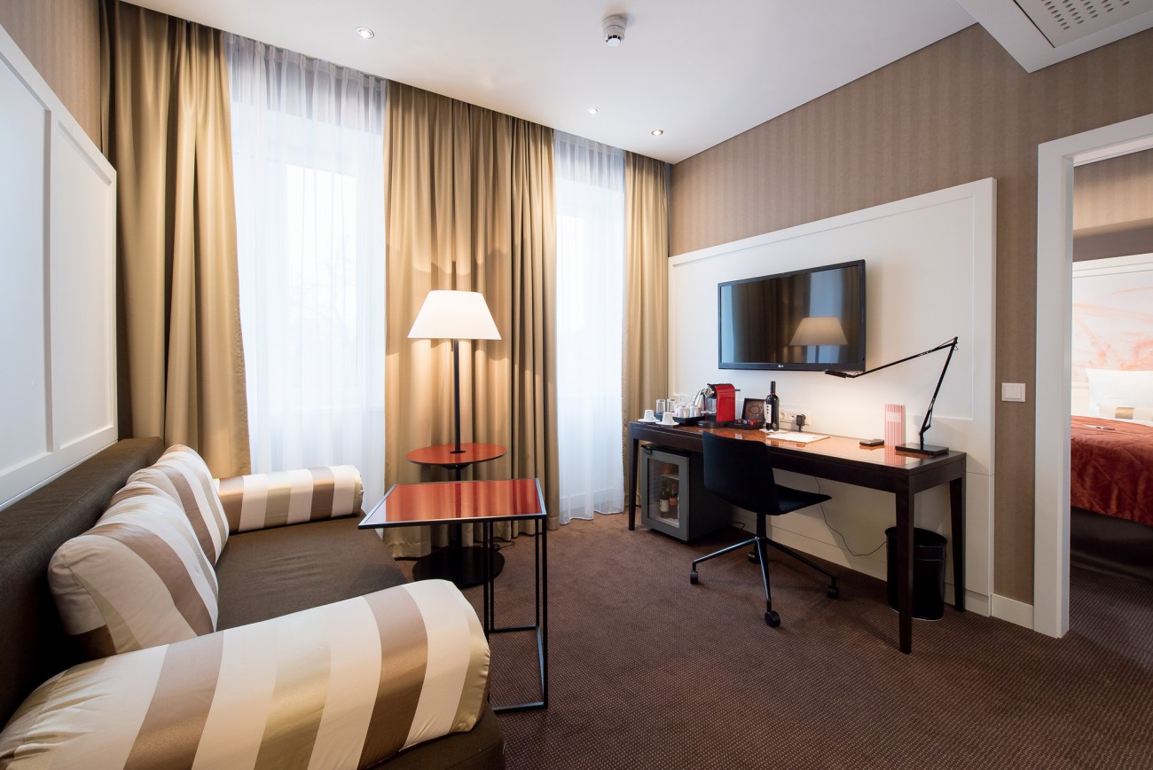 Best Western Premier Harmonie Vienna 13